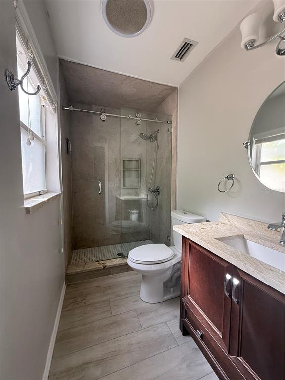 Building Photo - 4410 Waltham Ave