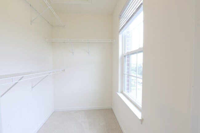 Building Photo - Welcome Home