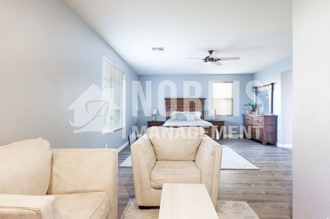 Building Photo - Beautiful Large Home NOT FURNISHED with Pool in Villago Community