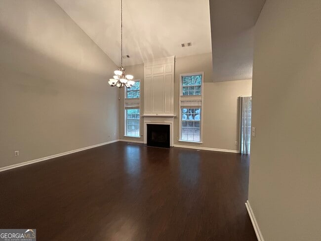 Building Photo - 745 Soneley Ct