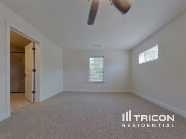 Building Photo - 432 Cantrell Dr