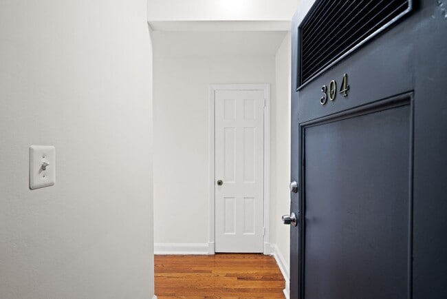 Interior Photo - 43rd Flats