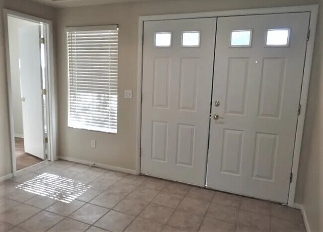 Building Photo - 9794 Silver Harvest Ct