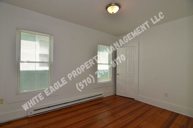 Building Photo - 740 Harrison Ave