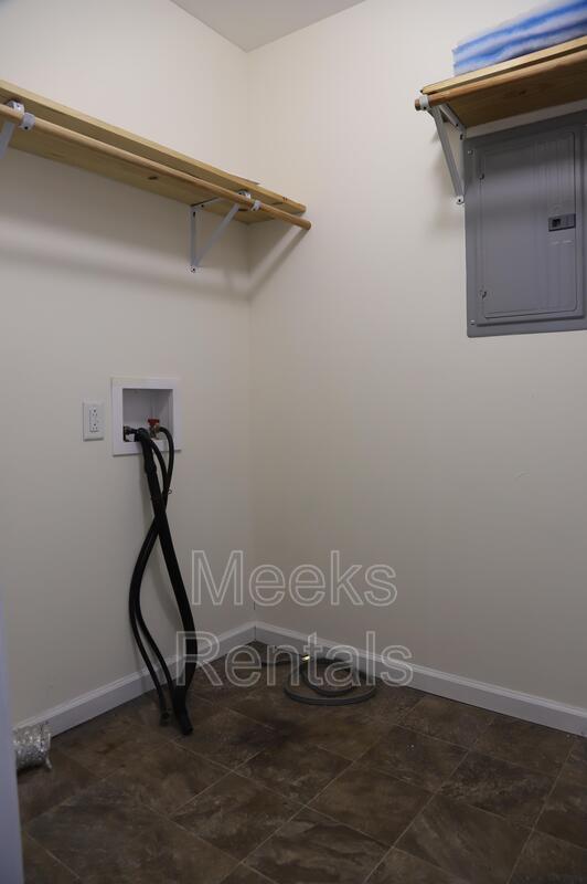 Building Photo - 19534 Midland Trail