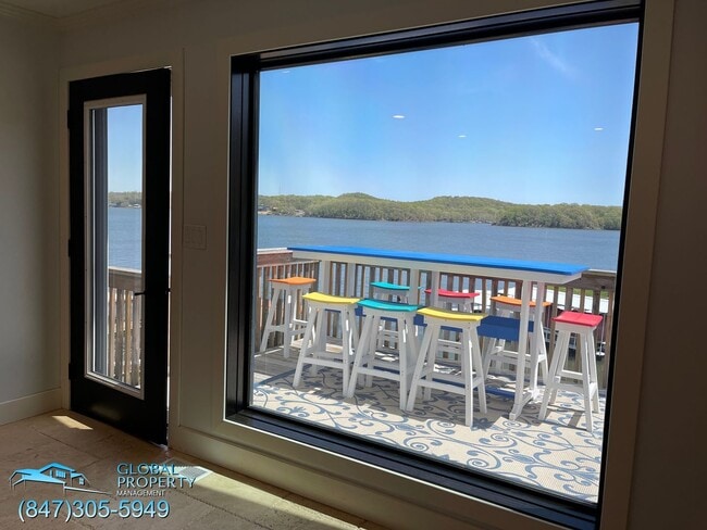 Building Photo - 880 Wading Bird Rd