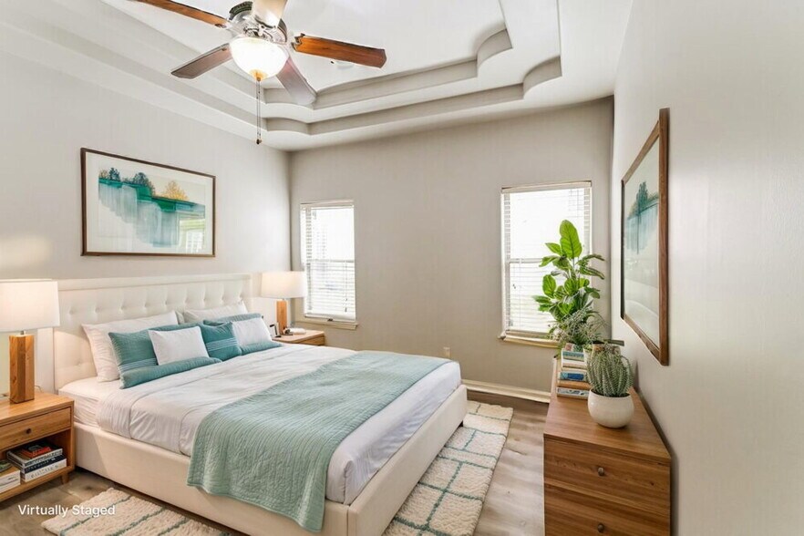 Building Photo - 305 Garden Springs Dr