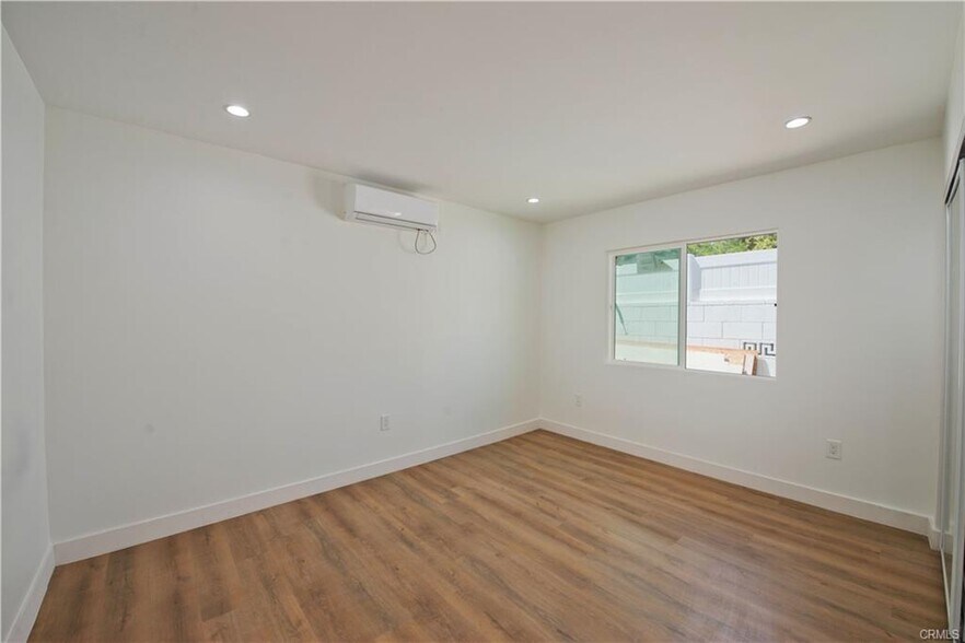 Building Photo - 6962 Shoshone Ave