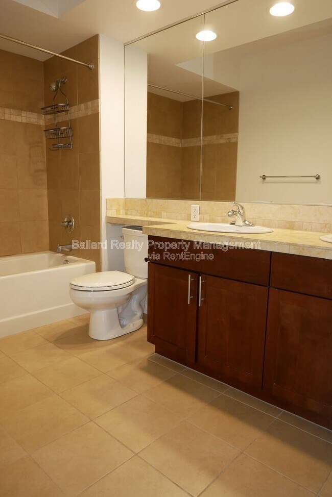 Building Photo - 5440 Leary Ave NW