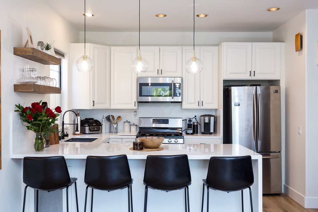 Building Photo - 919 W Lewis St