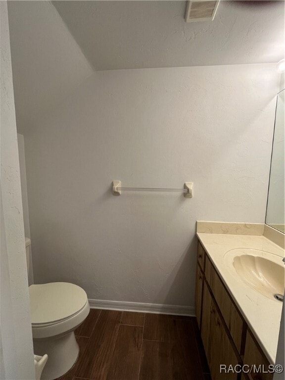 Building Photo - 810 E Gilchrist Ct