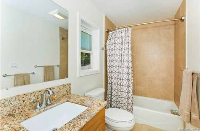 Building Photo - 4320 Pahoa Ave