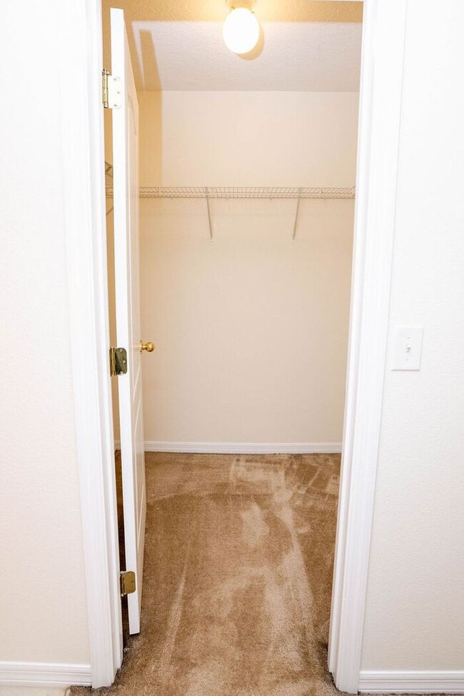 Building Photo - Single family home in Keystone Pointe, St....