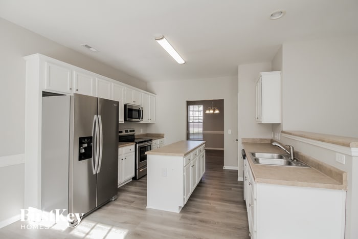 Building Photo - 4017 Eastford Court