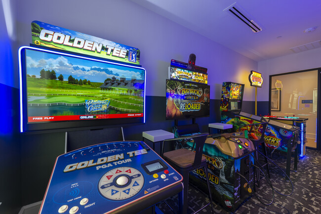 Building Photo - Domain Huntsville