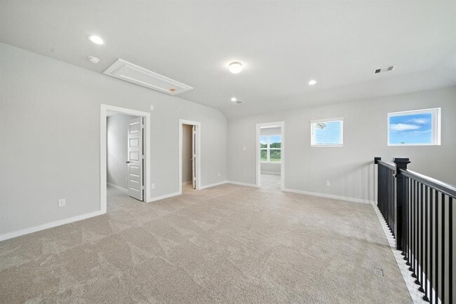 Building Photo - 2643 Village Side Trl
