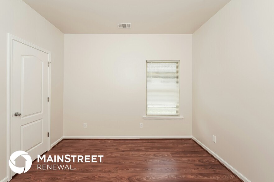 Building Photo - 8254 Owen Park Dr