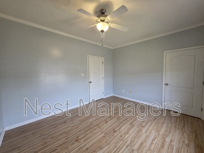 Building Photo - 1324 Kershaw Loop