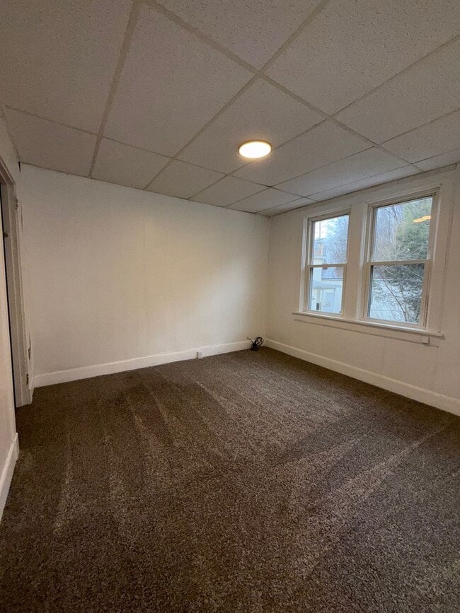 Building Photo - 105 Court St