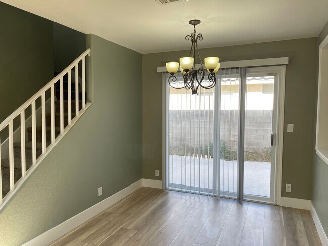 Building Photo - 5848 Red Dawn St