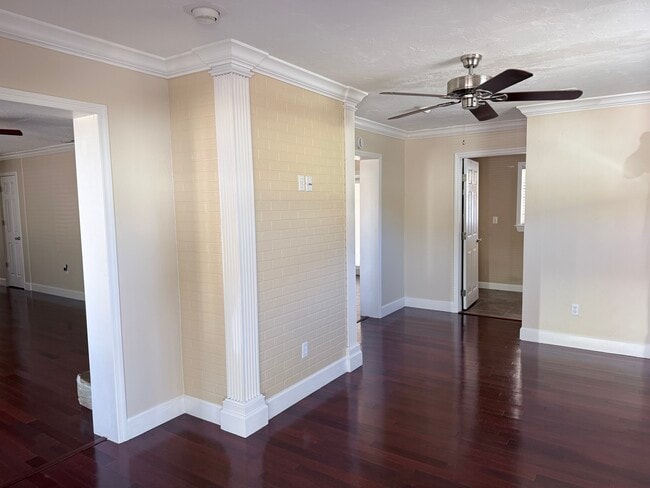 Building Photo - 16356 SE 87th Ave