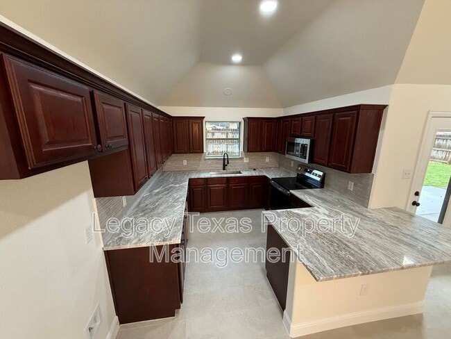 Building Photo - 3802 Juniper Ct