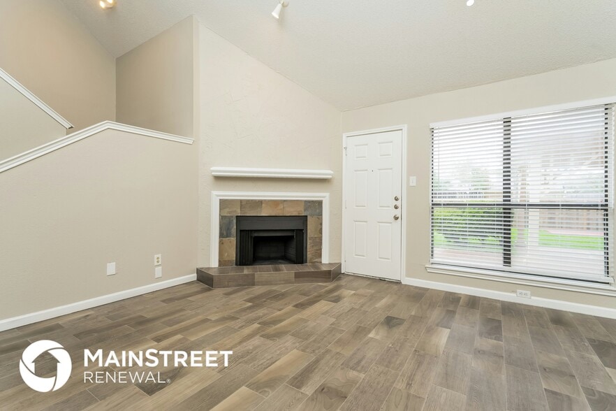 Building Photo - 2521 Kimberly Dr