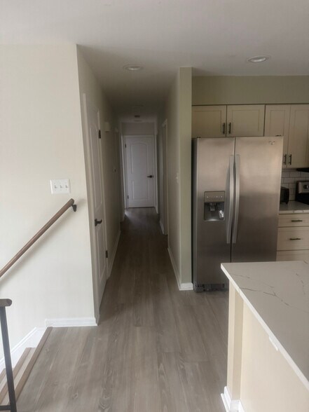 Building Photo - 5510 Raphael Dr