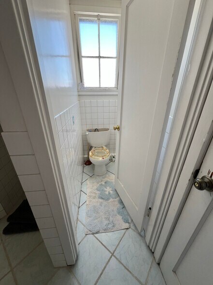 Building Photo - 678 Nebraska St