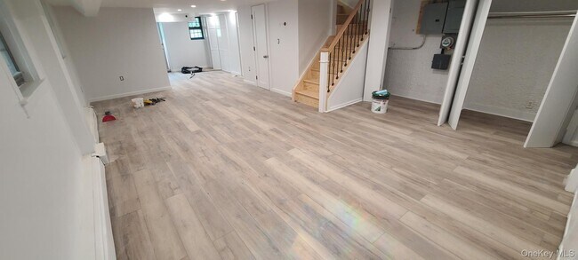 Building Photo - 88-37 62nd Dr