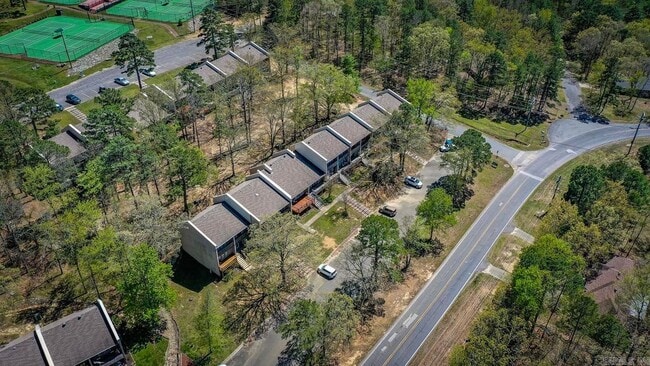 Building Photo - 601 Dave Creek Pkwy