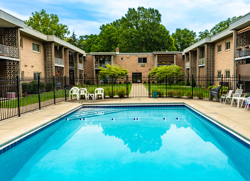 Primary Photo - Fountain Villa Apartments