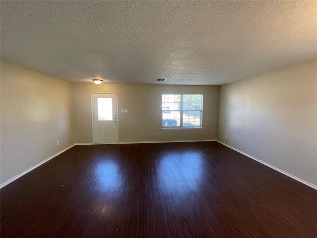 Building Photo - 640 Gibson St