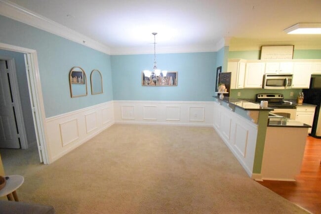 Building Photo - 16423 Golden River Ln