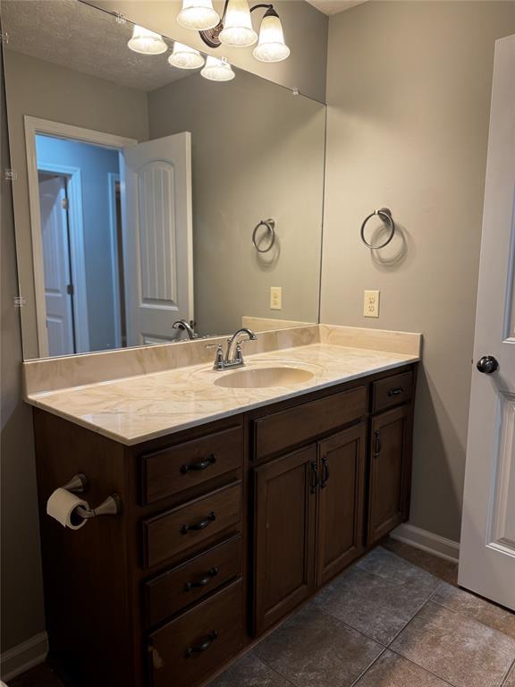 Building Photo - 9133 Saw Tooth Loop