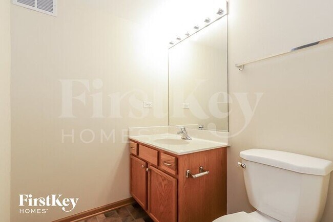 Building Photo - 769 Serendipity Dr