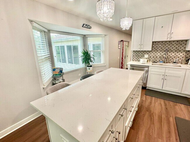Building Photo - 1384 Marble Hill Dr