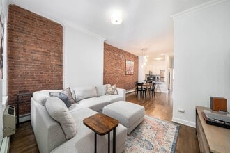 Building Photo - 257 12th St