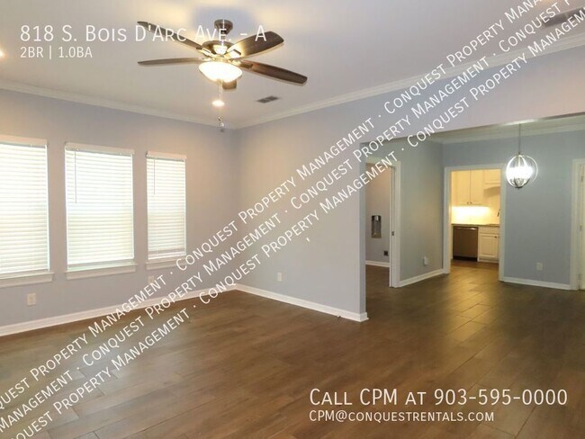 Building Photo - 818 S Bois D Arc Ave
