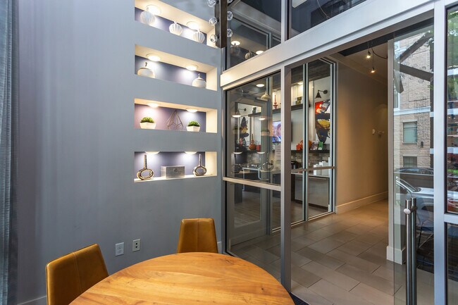 Building Photo - 2608 Erwin Rd