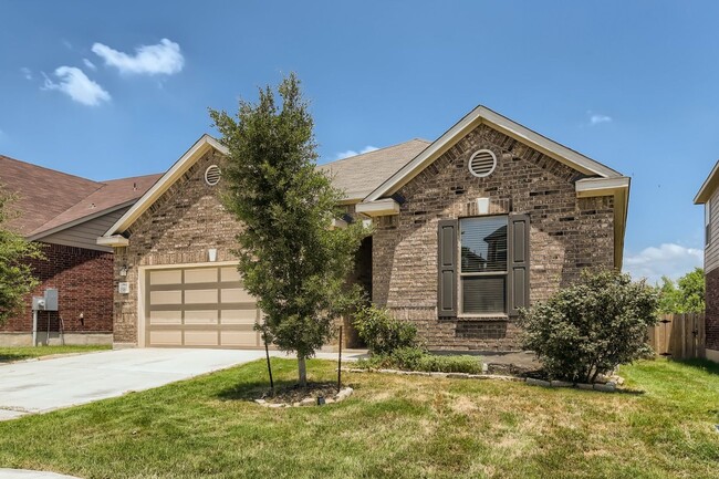 Building Photo - 3BR/2 Bath 1-Story on greenbelt, loads of extras!