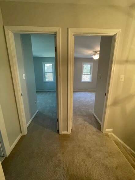 Building Photo - 845 N Greenbrier St