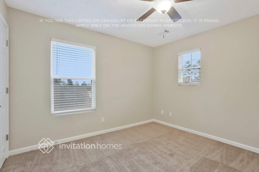 Building Photo - 128 Waterbury Way