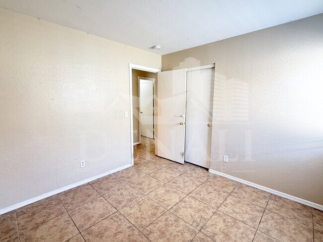 Building Photo - 16023 W Williams St