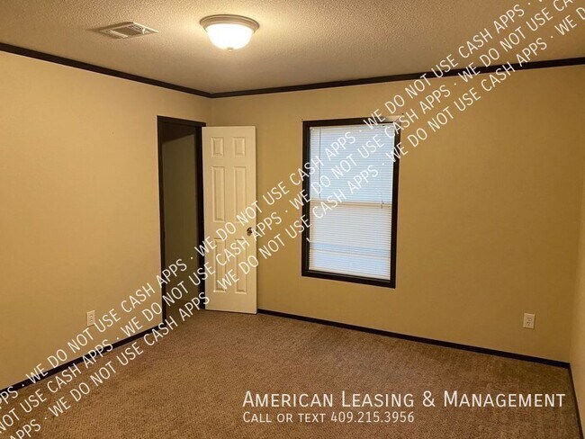 Building Photo - 3405 Landrey Ct