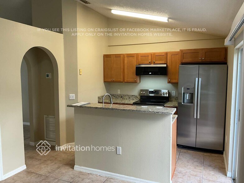 Building Photo - 1003 Embrun Ct