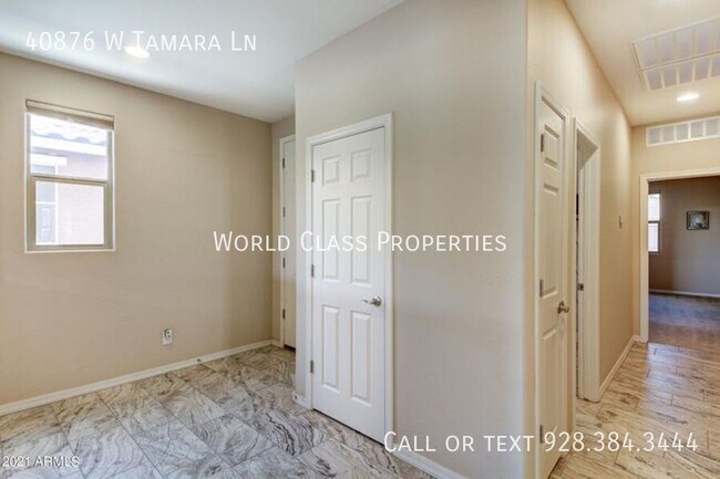 Building Photo - 40876 W Tamara Ln