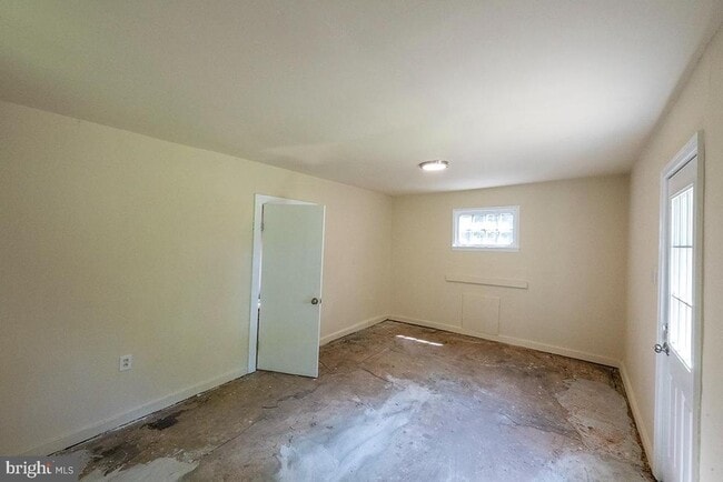 Building Photo - 8075 Solley Rd