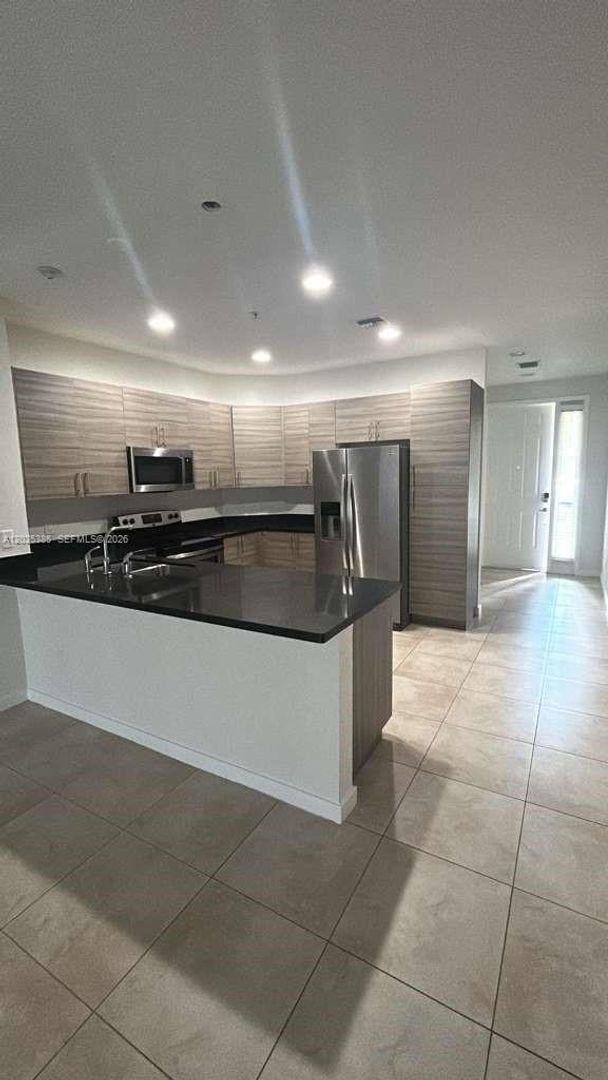 Building Photo - 2675 SW 81st Terrace