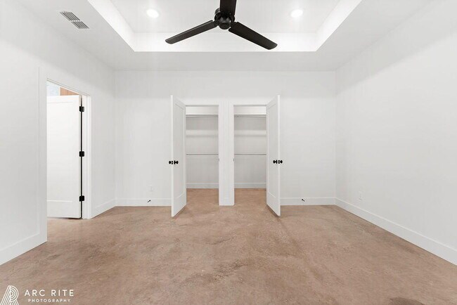 Building Photo - 4529 22nd Pl